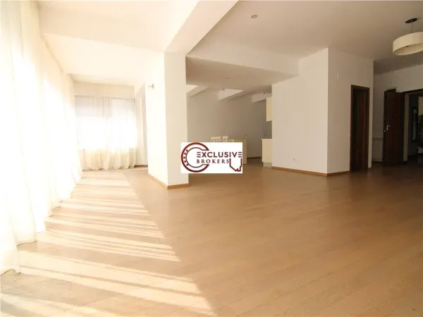 Apartament 3 camere București - poza 2