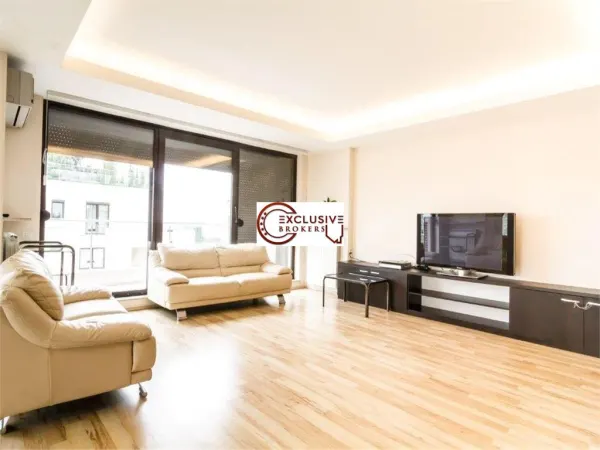 Apartament 5 camere București - poza 1