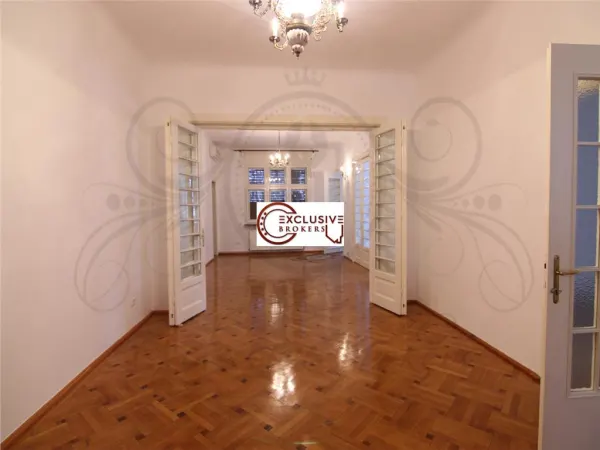 Apartament 6 camere București - poza 2