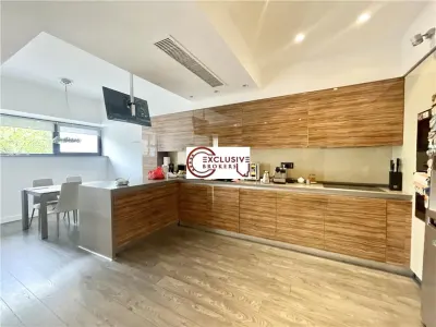 APARTAMENT 7 CAMERE//SOS. NORDULUI//VEDERE PARC - foto 11