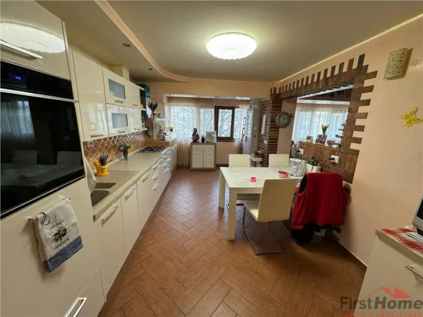 Apartament 3 camere Focșani - poza 1