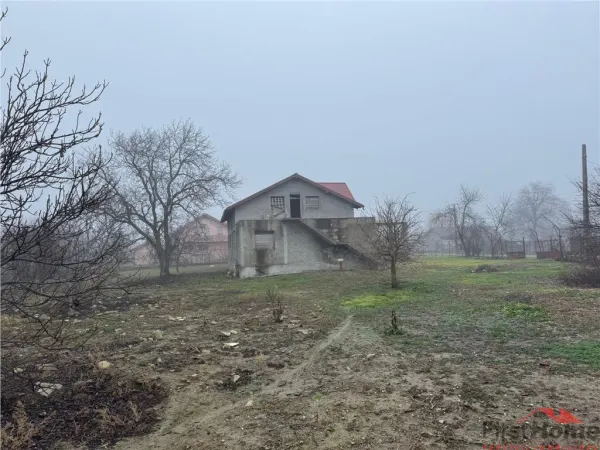 Casă 4 camere Radulesti - poza 9