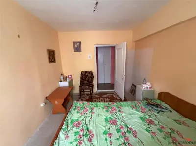 Apartament 4 camere, parter, zona centrala , 87mp utili - foto 4