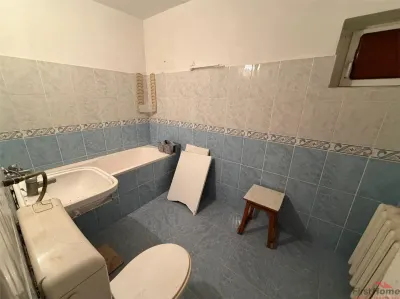 Apartament 4 camere, parter, zona centrala , 87mp utili - foto 8