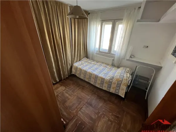 Apartament 4 camere Focșani - poza 11
