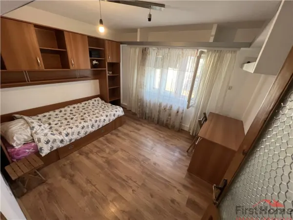 Apartament 4 camere Focșani - poza 9