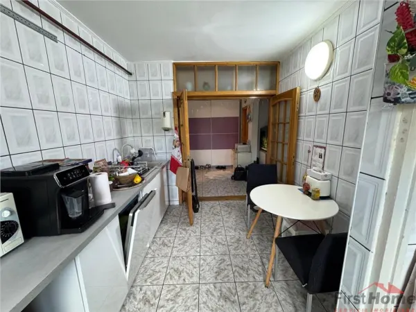 Apartament 3 camere Focșani - poza 1