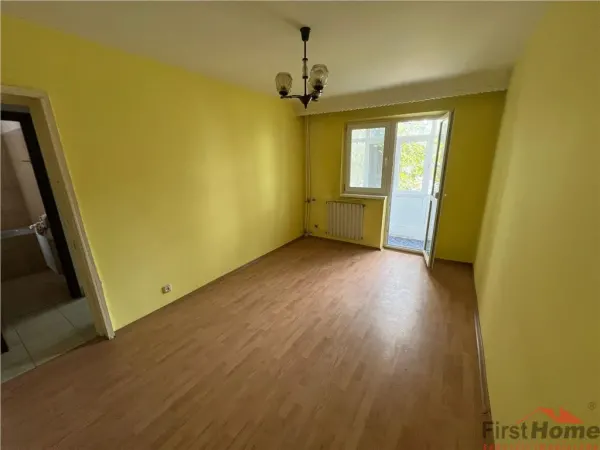 Apartament 4 camere Focșani - poza 1