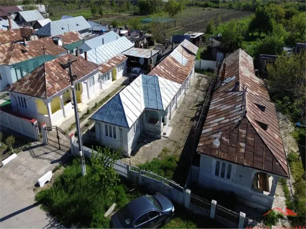 Casă 4 camere Milcovul - poza 2