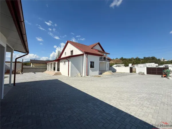 Casă 4 camere Odobești - poza 3
