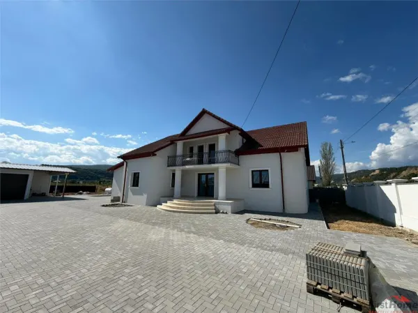 Casă 4 camere Odobești - poza 5