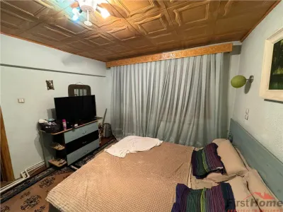 Apartament 3 camere de vanzare in Sud, etaj 3, CT, izolat - foto 4