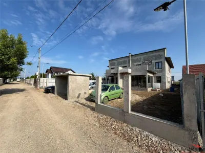 Vila P+1 duplex de vanzare in Vanatori cu utilitati - foto 3