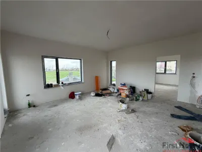Vila P+1 de vanzare in Focsani - Nord 4 dormitoare, 3 bai , 179.000 euro - foto 7