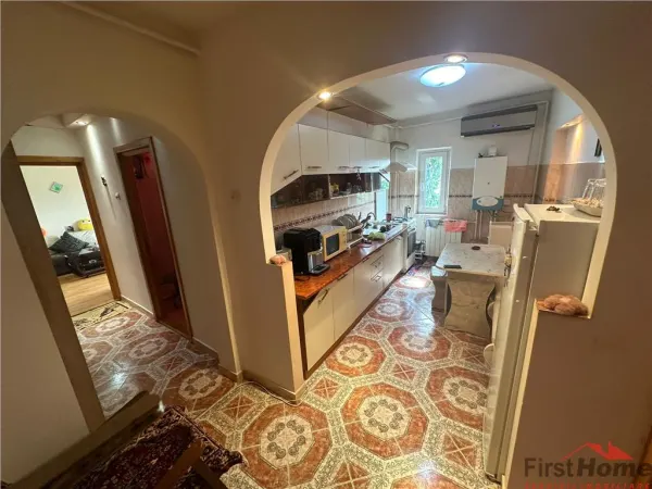 Apartament 3 camere Focșani - poza 1