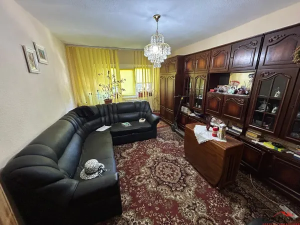 Apartament 3 camere Focșani - poza 1