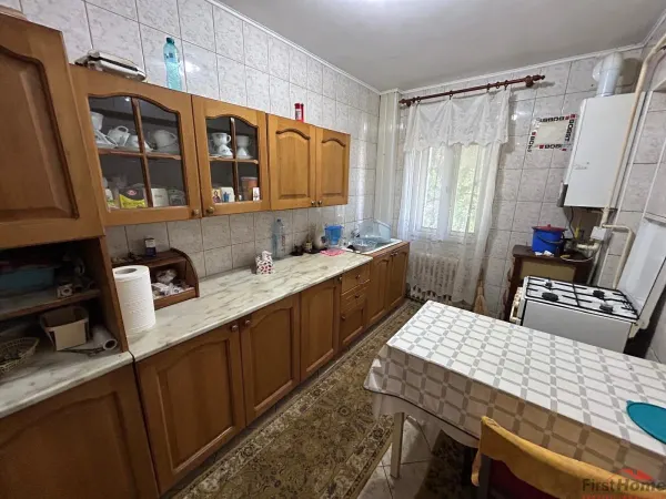 Apartament 3 camere Focșani - poza 9