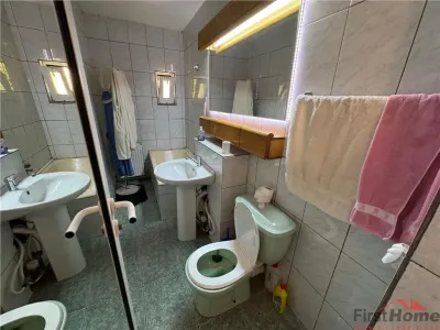 Apartament 2 camere, 54mp, etaj 4 cu acoperis - Central - - foto 10