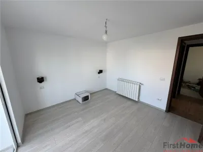Apartament 4 camere, etaj 2, 88mp utili, renovat complet - foto 5