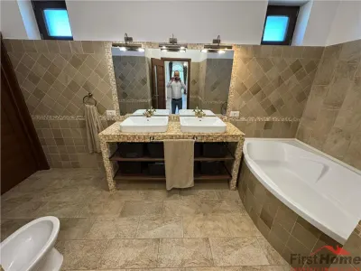 Casa de vanzare in Focsani - Cartier nou - Livada - - foto 20