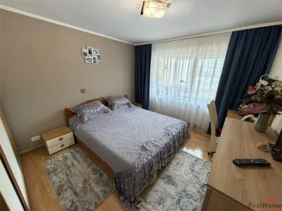 Apartament 3 camere, zona Ultracentrala , etaj 3 cu acoperis - foto 7