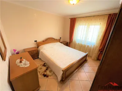Apartament 4 camere, mobilat +utilat, CT, etaj 4, zona Primarie - foto 8