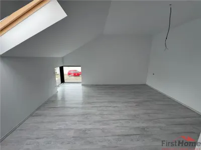 Casa P+M de vanzare in Campineanca (strada asfalata) - foto 17