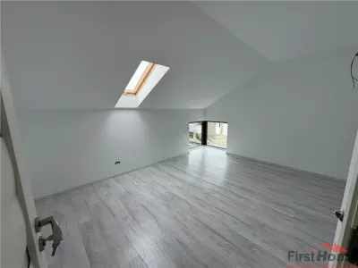 Casa P+M de vanzare in Campineanca (strada asfalata) - foto 18
