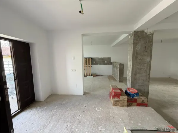 Casă 5 camere Petrești - poza 8