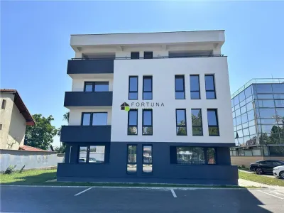 Apartament 3 Camere în bloc finalizat, etaj intermediar, construcție noua, finisaje premium - foto 1