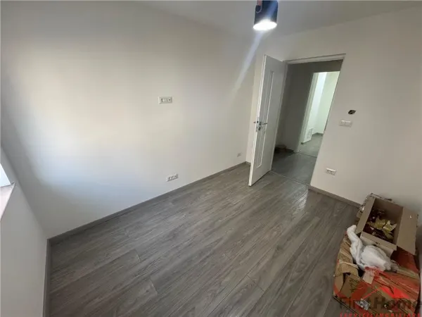 Apartament 3 camere Focșani - poza 12