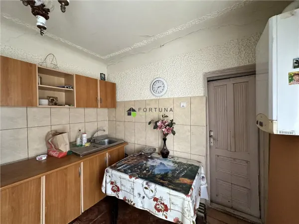 Casă 2 camere Ploiești - poza 7