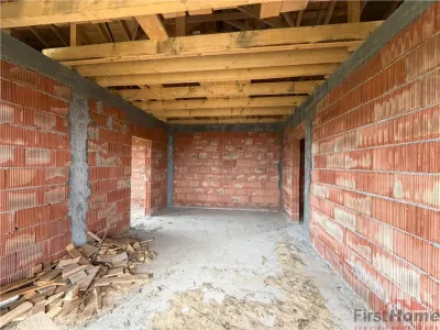 Casa la rosu din caramida de vanzare in comuna Carligele - foto 5