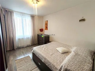 REZERVAT! Apartament cu 3 camere zona Astra - Planete, mobilat si utilat - foto 4