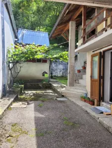 Casa Rasnov Teren 480 Mp - foto 2