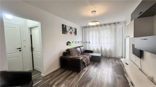 Apartament 3 camere Brașov - poza 1