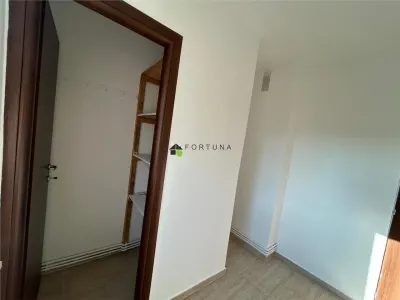 Oportunitate de investitie, garsoniera decomandata, Bld Vlahuta -Gemenii - foto 8