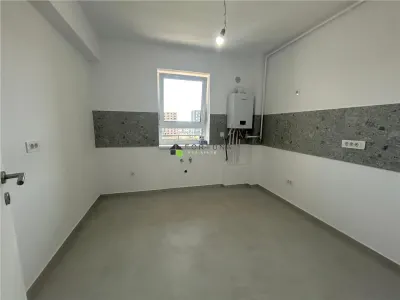 Garsoniera spatioasa, nemobilata, bloc nou Tractorul - foto 3