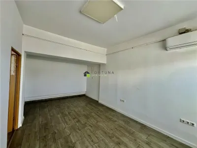 Spatiu Comercial de Vanzare - foto 2