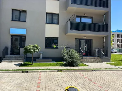 Spatiu comercial cu vad, strada Nicolae Labis - foto 5