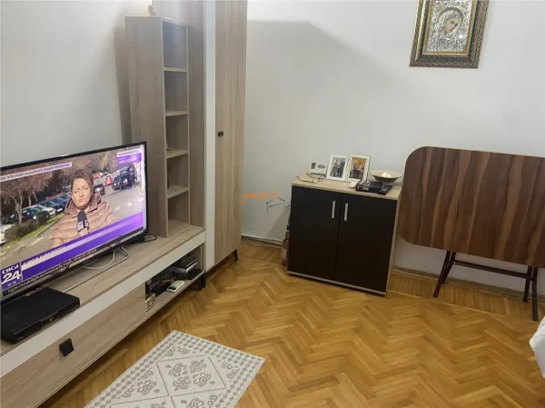 Apartament 3 camere Focșani - poza 1