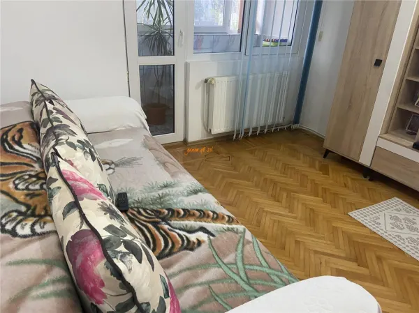 Apartament 3 camere Focșani - poza 4
