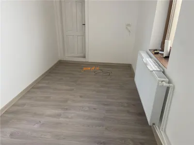 Casa in Focsani de inchiriat renovata integral , zona Bdul Independentei,posibilitate birouri , saloane de infrumusetare - foto 10