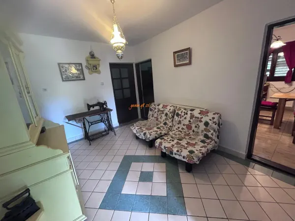 Casă 5 camere Soveja - poza 3