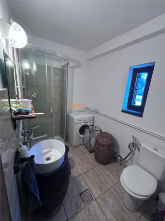 Casă 5 camere Soveja - poza 9