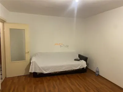 Apartament 2 camere , strada Bucegi - Policlinica nr 2 , 56 mp , balcon si logie - foto 3
