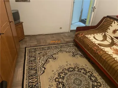 Apartament trei camere , zona Cartier Sud , 55 mp , curat - foto 4