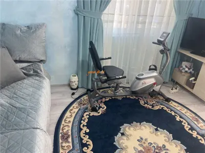Casa de vanzare la Dumitresti , parter si etaj , mobilata si utilata , teren1347 mp - foto 16