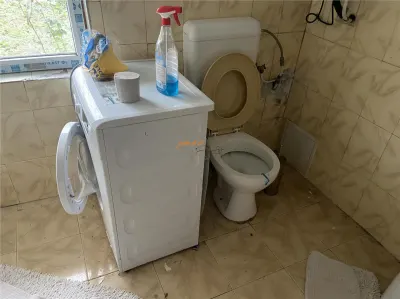 Casa formata din 2 corpuri de vanzare in sat Maluri , comuna Vulturu ,suprafata casa 100 mp , teren1400mp - foto 12