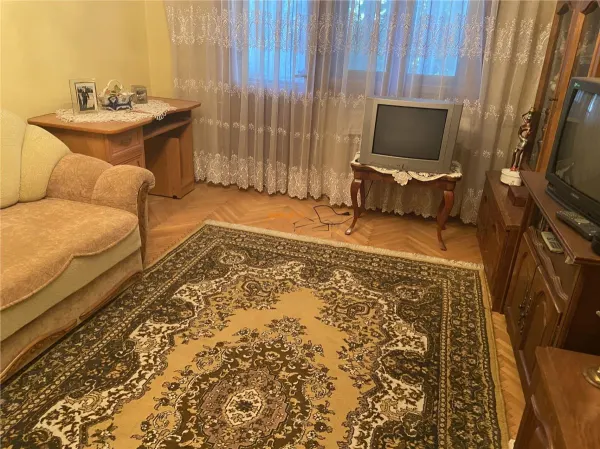 Apartament 3 camere Focșani - poza 2
